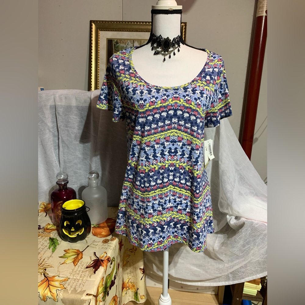 Lularoe Classic T Disney Mickey Mouse Top